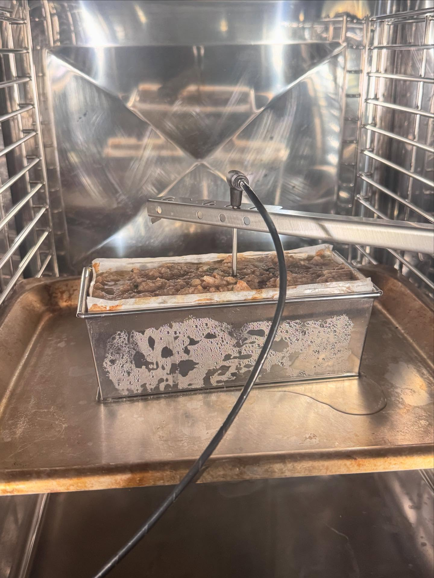 今日は朝からなんだかムシムシ…