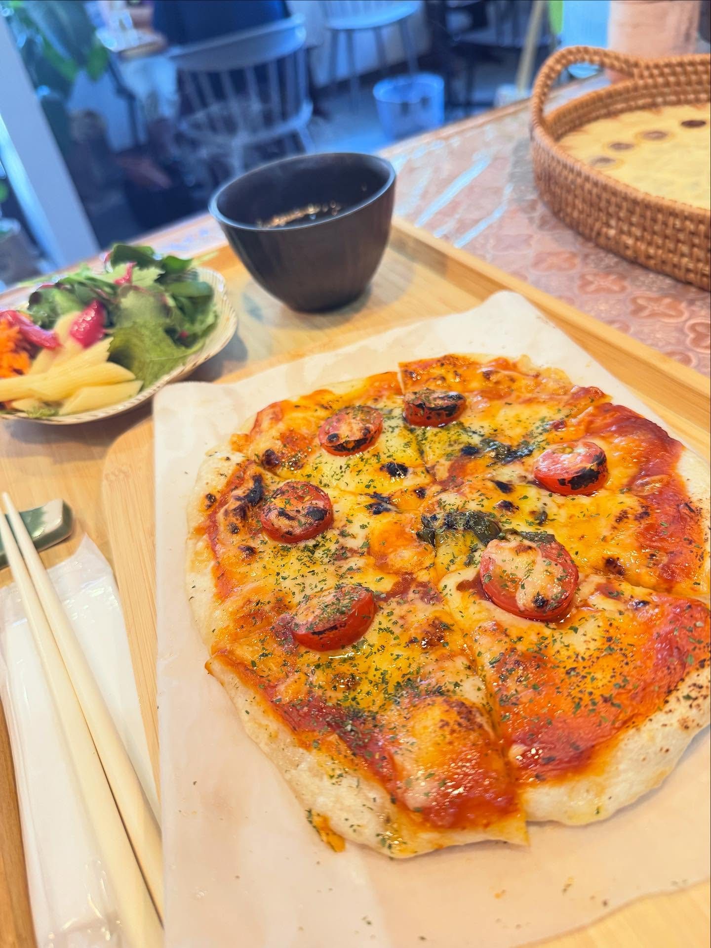 明日は定休日です