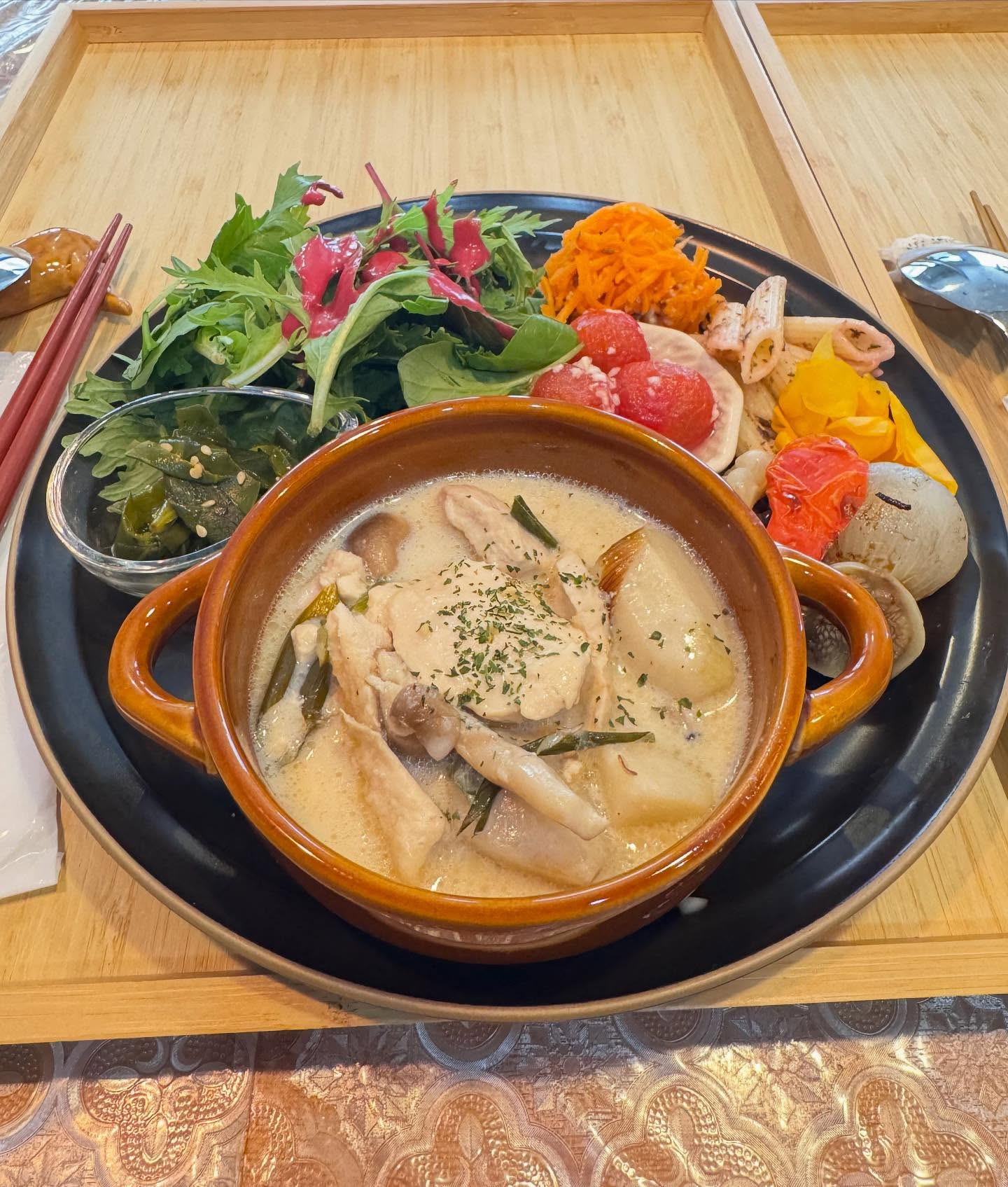 今日はお客さん少なめで静かです