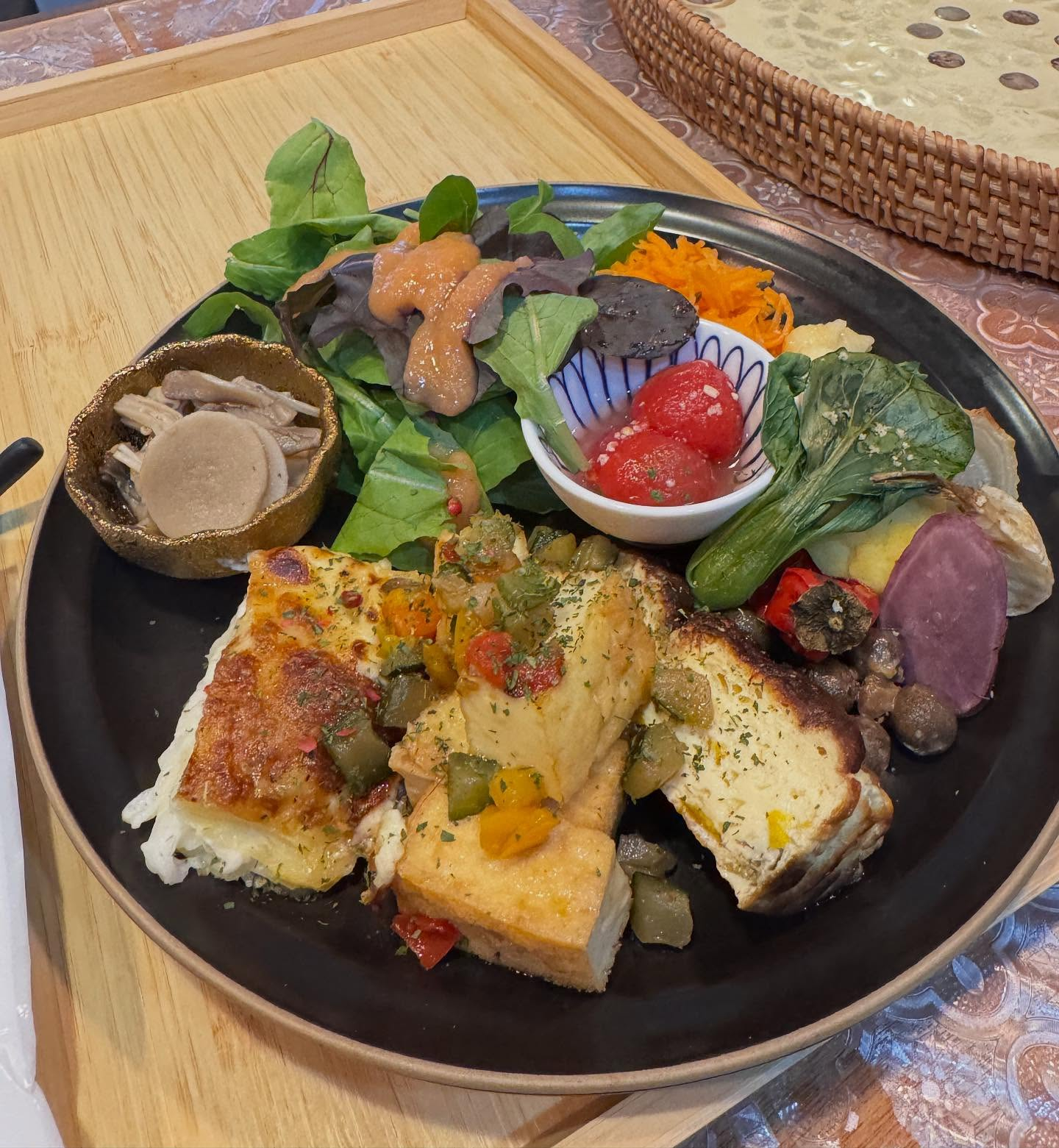 本日、ご予約でランチ完売です